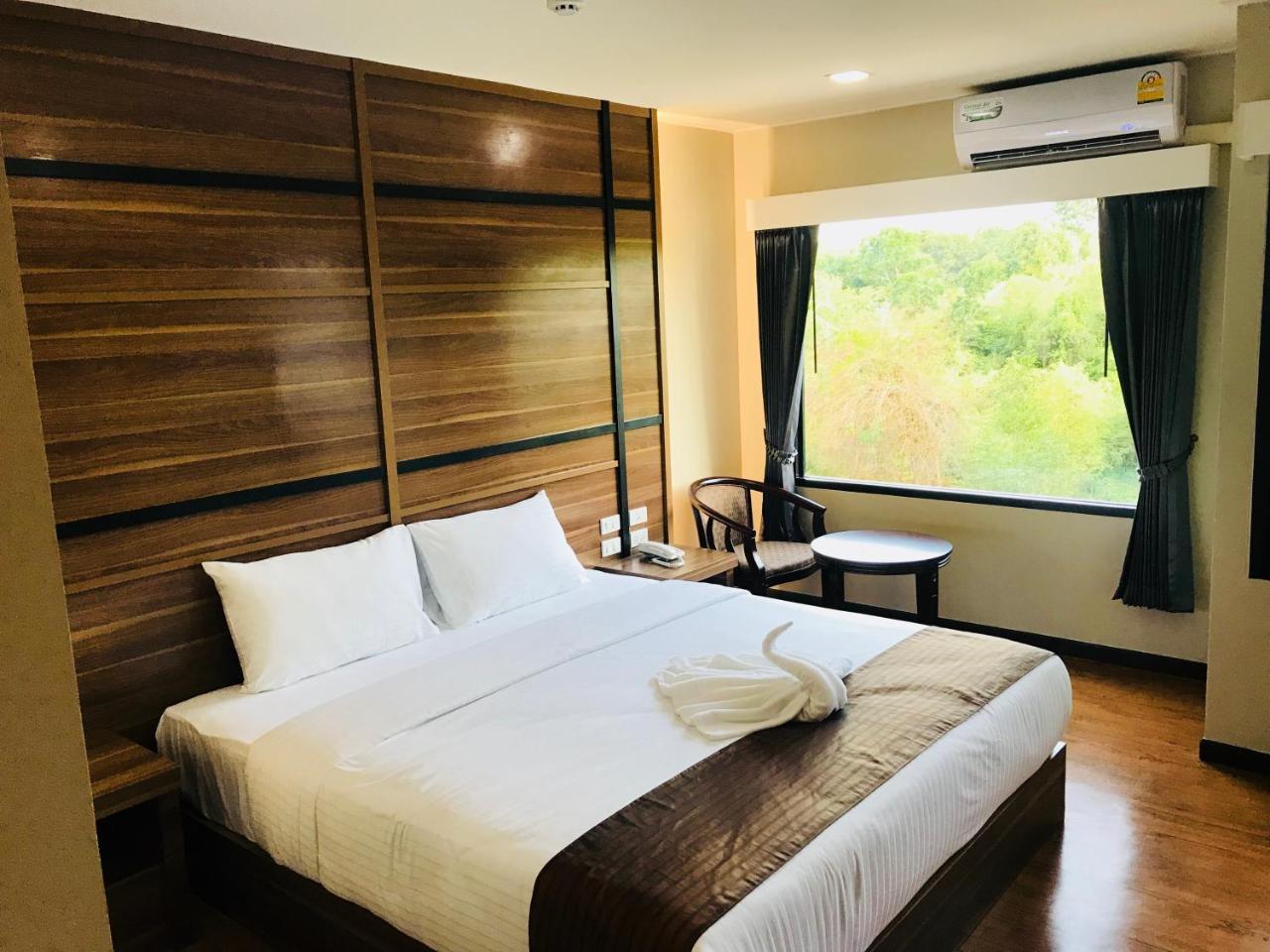 Отель Atk Garden Hills Хатъяй Экстерьер фото