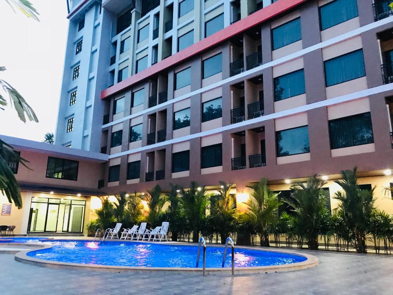 Отель Atk Garden Hills Хатъяй Экстерьер фото